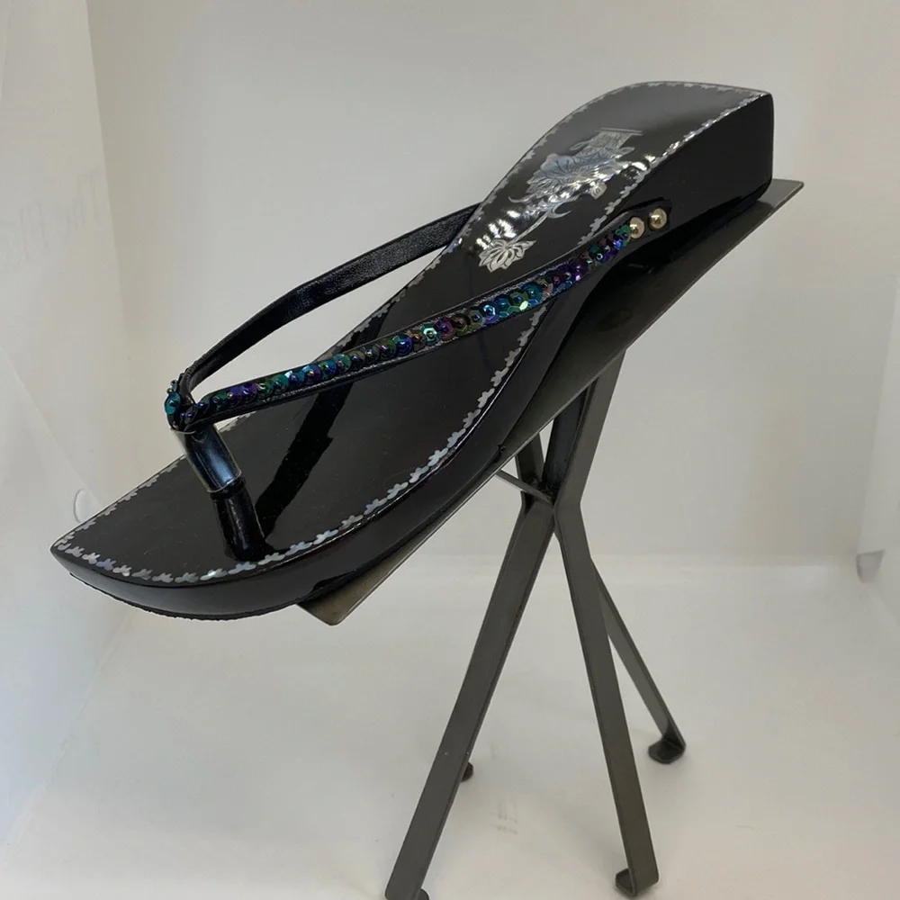 - New Asian Oriental Flip Flops Sandals MOP Inlay Black Lacquer Wood - Picture 3 of 9